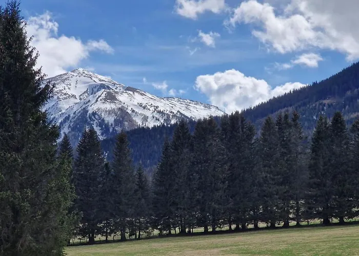 Gemuetliches Mit Holzofen Und Sauna Holiday home Hohentauern